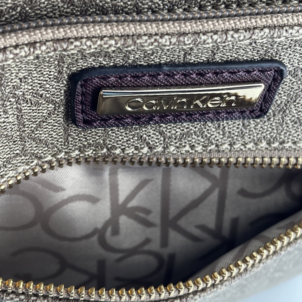 Rare Calvin Klein Signature Allover Monogram Taupe Crossbody Maroon Strap Gold - Picture 8 of 16